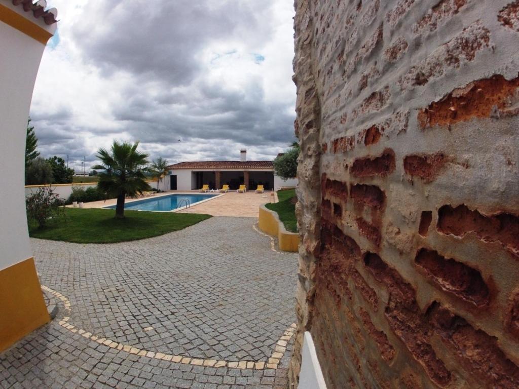 Vila Verde de Ficalho 奥特罗维拉卡萨斯坎普旅馆酒店 外观 照片